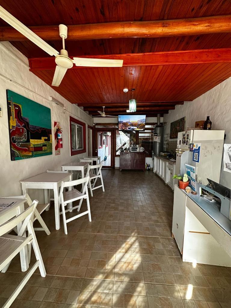 Posada Costa Del Sol Colón 外观 照片