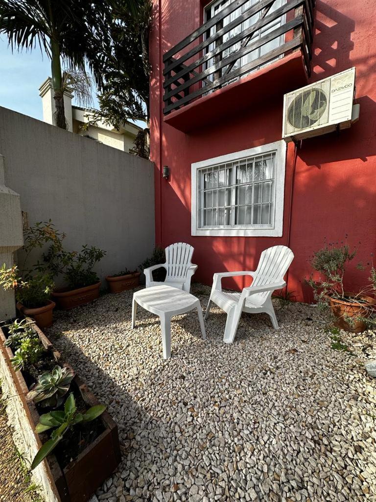 Posada Costa Del Sol Colón 外观 照片