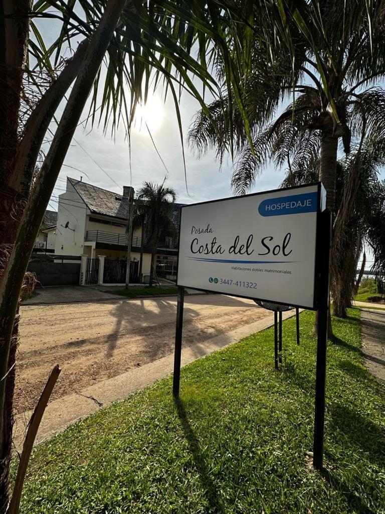 Posada Costa Del Sol Colón 外观 照片