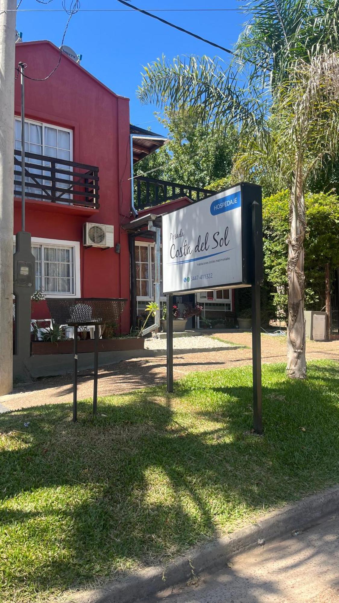 Posada Costa Del Sol Colón 外观 照片